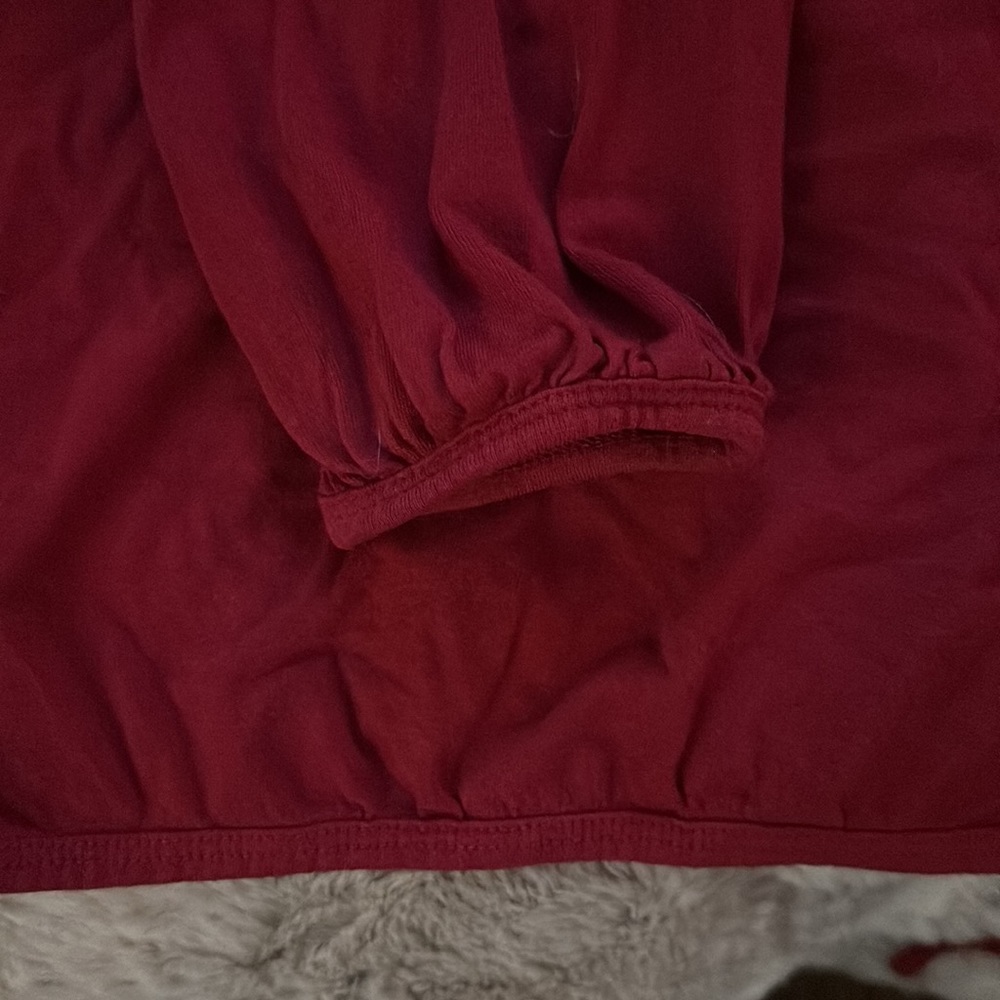 Red VNeck - Picture 2 of 2